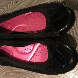 Black flats with comfort sole sz 10